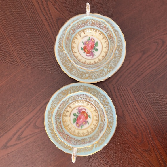 4 pc PARAGON by appointment to HM the Queen and HM Queen Mary 2 Cups and 2 - Picture 4 of 9